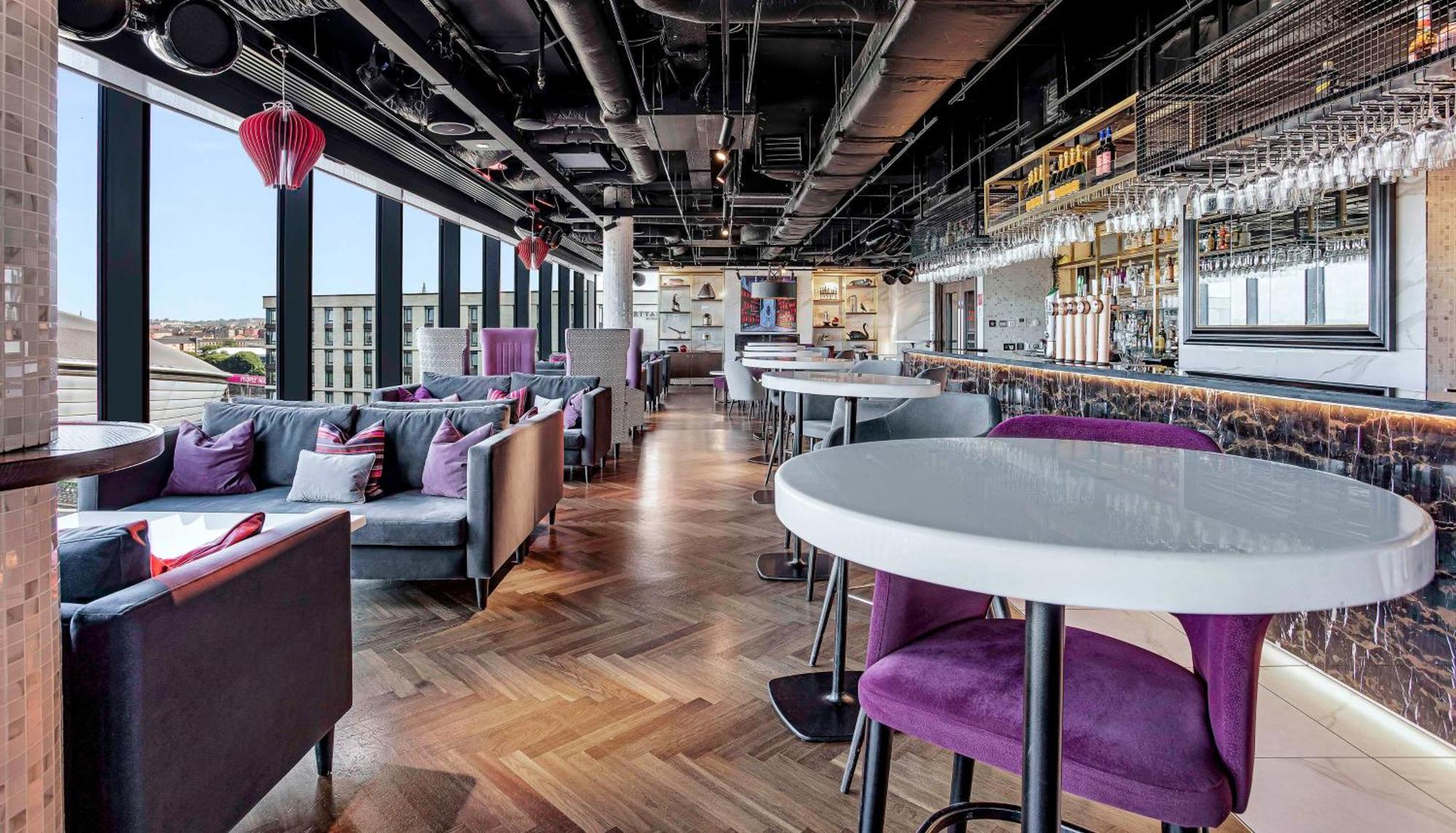 Radisson Red Hotel, Глазгоу Екстериор снимка