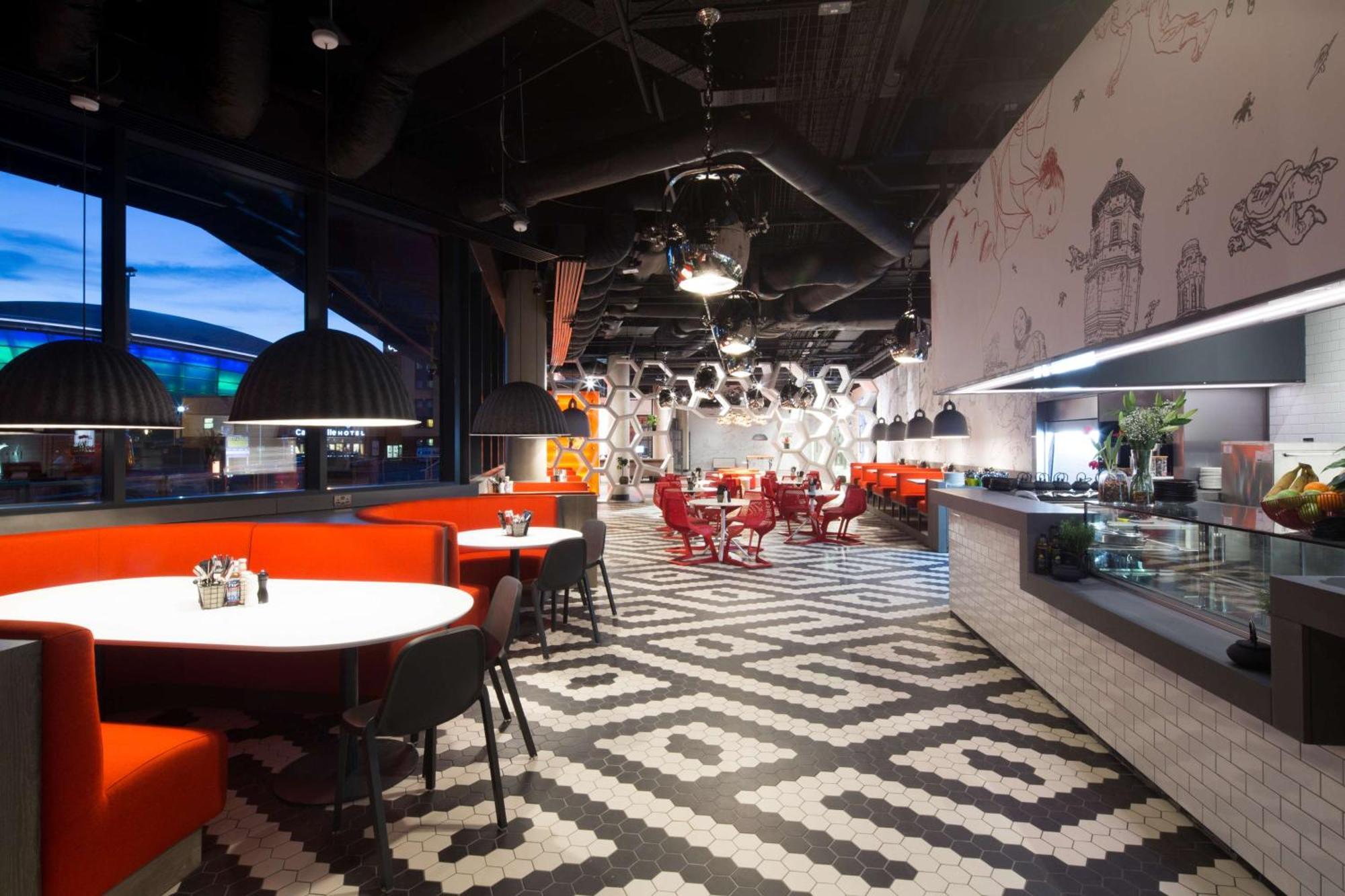 Radisson Red Hotel, Глазгоу Екстериор снимка